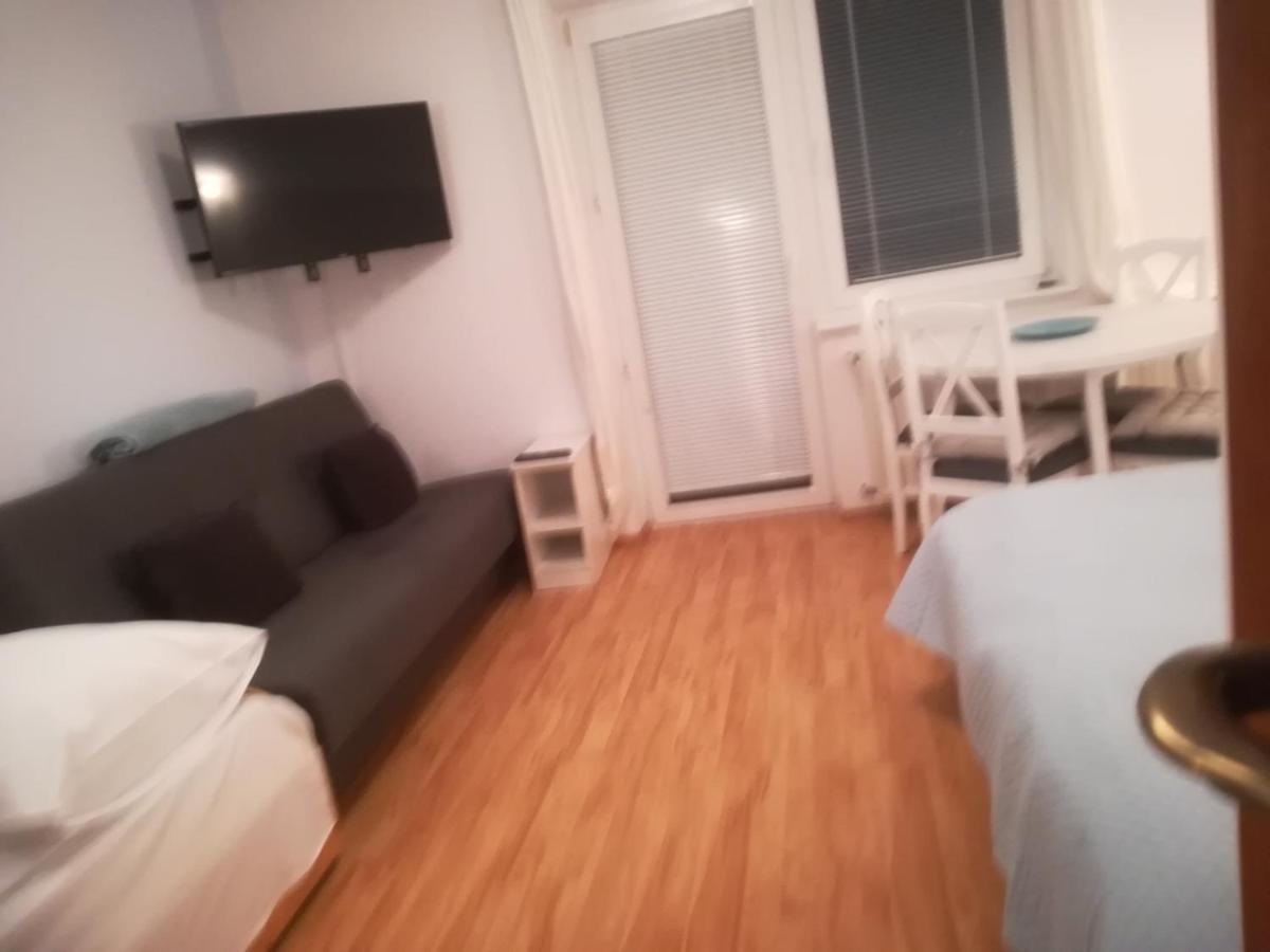 Pokoje Goscinne Jutrzenka Swarzewo Luaran gambar