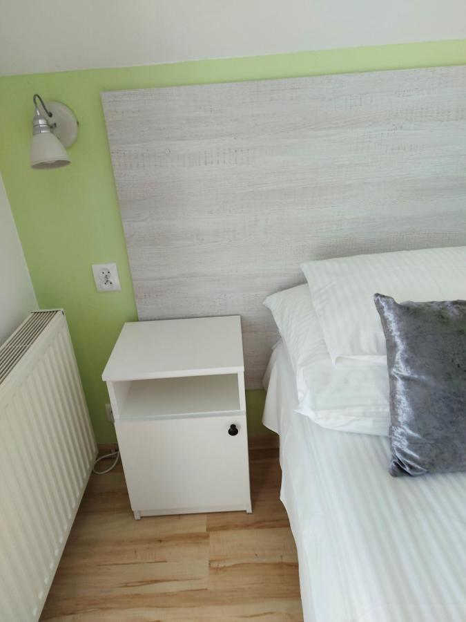 Pokoje Goscinne Jutrzenka Swarzewo Luaran gambar